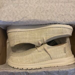 NWT Hey Dude Wendy Sparkling Gold Shoes